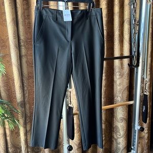 NWT Karen Kane Essentials Flare Capri Black Sz 10